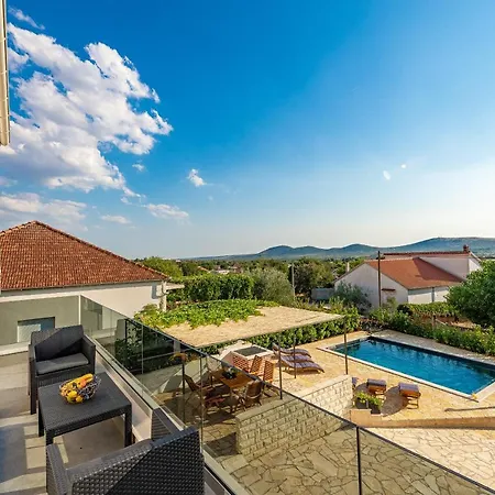 Luka & Lorena Διαμέρισμα Galovac (Zadar)