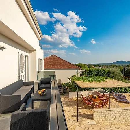 Apartamento Luka & Lorena