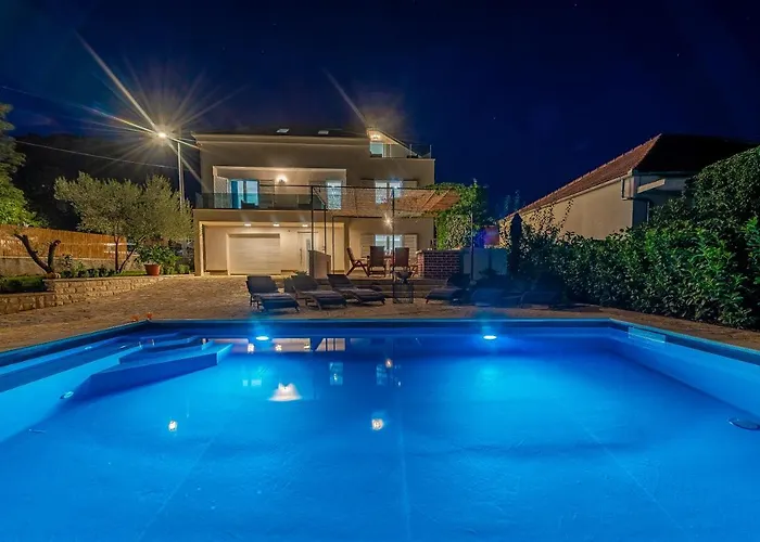 Luka & Lorena 아파트