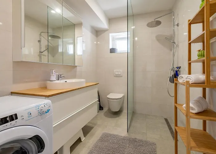 아파트 Luka & Lorena