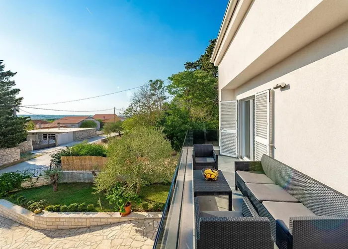 아파트 Luka & Lorena